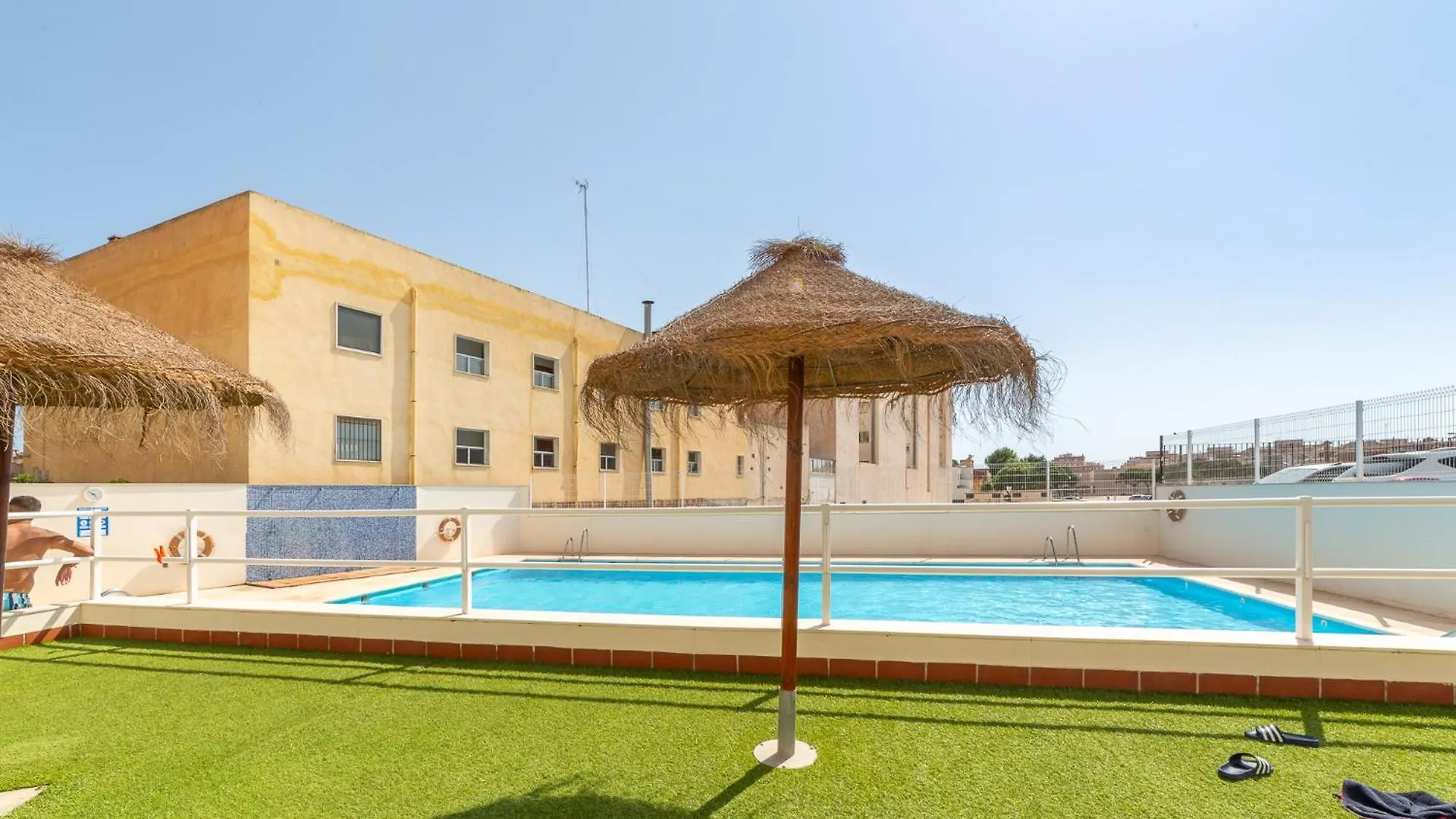Apartamento Cerca De Una De Las Mejores Playas. Apartment Roquetas de Mar